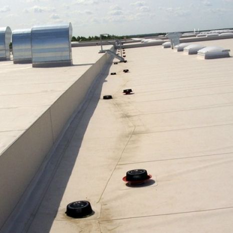SuperDrain: high-performance roof drains for REWE's new logistics centre